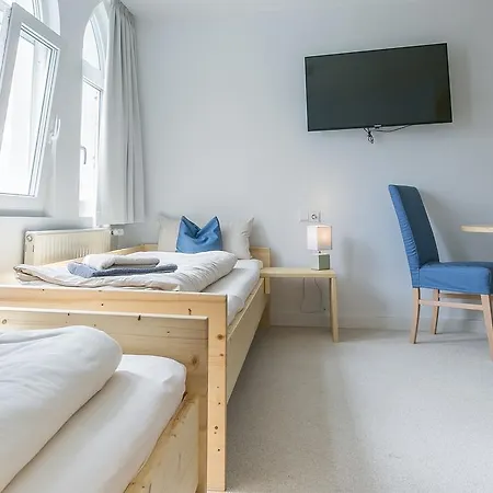 Johnsburg 3* אולצן